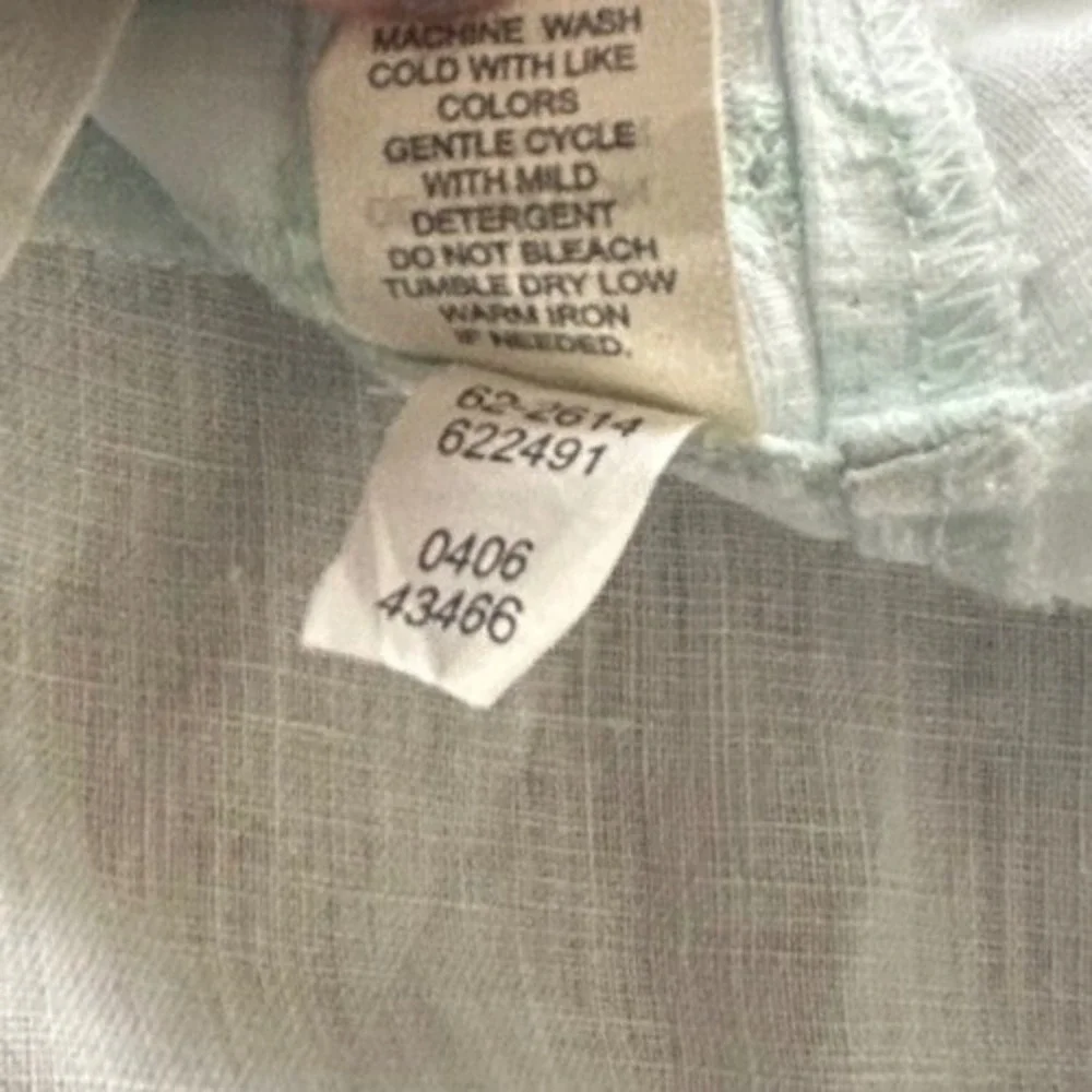 J. Jill Linen Sleeveless Top Shirt Blouse Medium Mint Green Eyelet Cottagecore - Picture 7 of 7